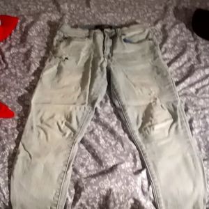 Light washed jeans